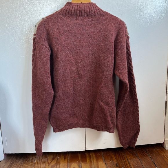 Vintage sheep sweater! - Picture 4 of 5